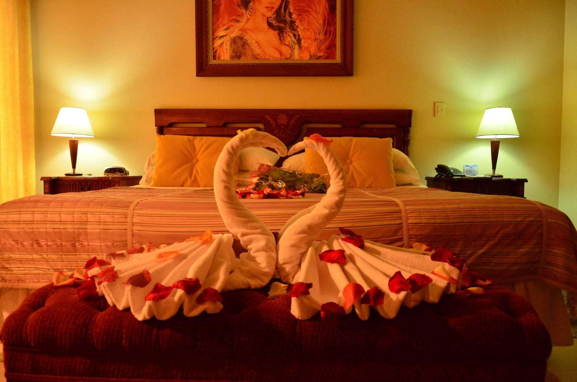 Hotel La Font Boutique Bogota Bagian luar foto